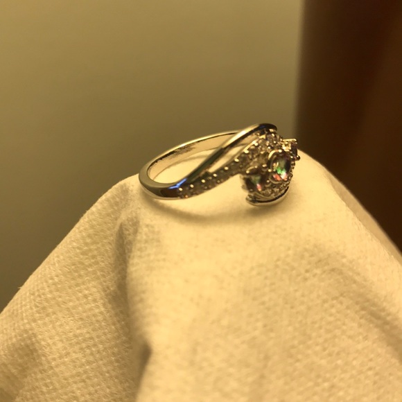 Multi colored ring - Picture 2 of 2